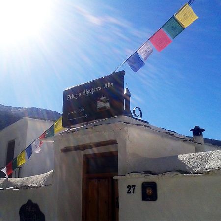 Refugio Alpujarra Alta Acomodação com café da manhã Trevélez Exterior foto