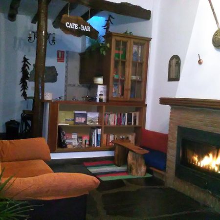 Refugio Alpujarra Alta Acomodação com café da manhã Trevélez Exterior foto