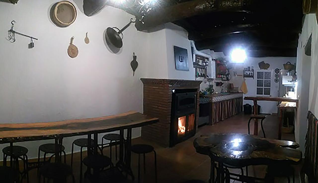 Refugio Alpujarra Alta Acomodação com café da manhã Trevélez Exterior foto