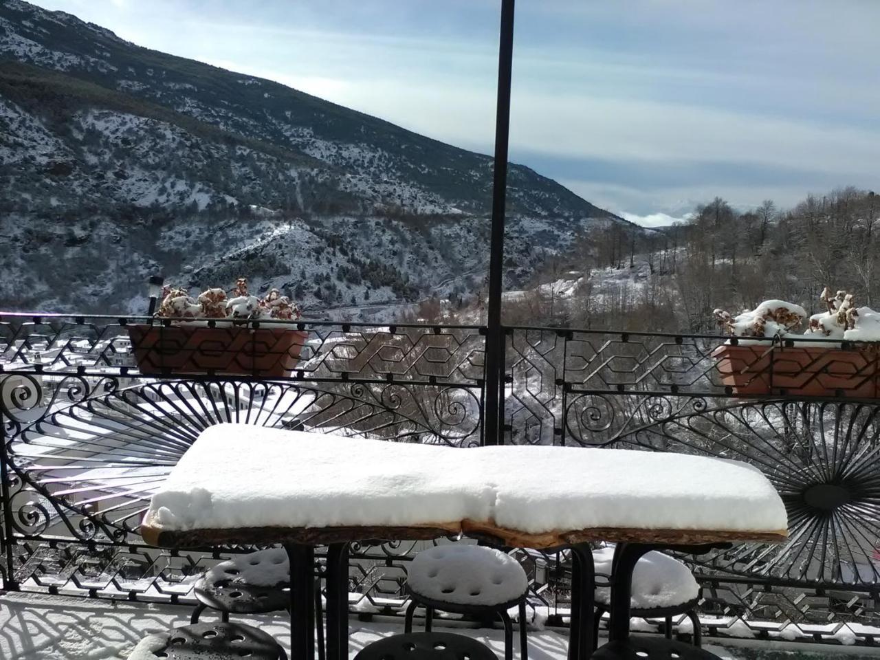 Refugio Alpujarra Alta Acomodação com café da manhã Trevélez Exterior foto